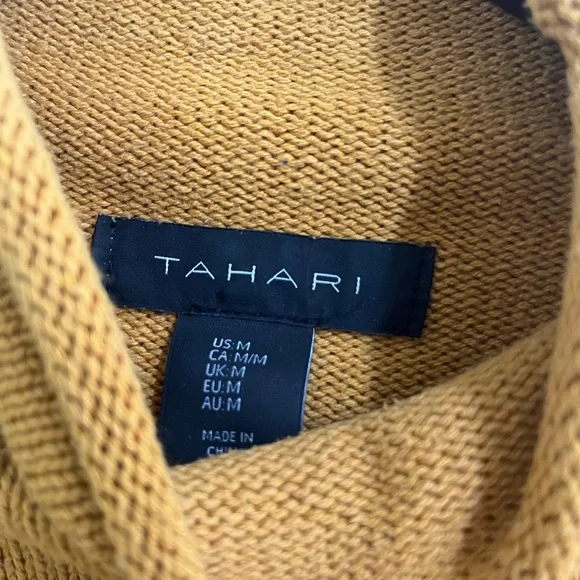 Sweater - Picture 3 of 4